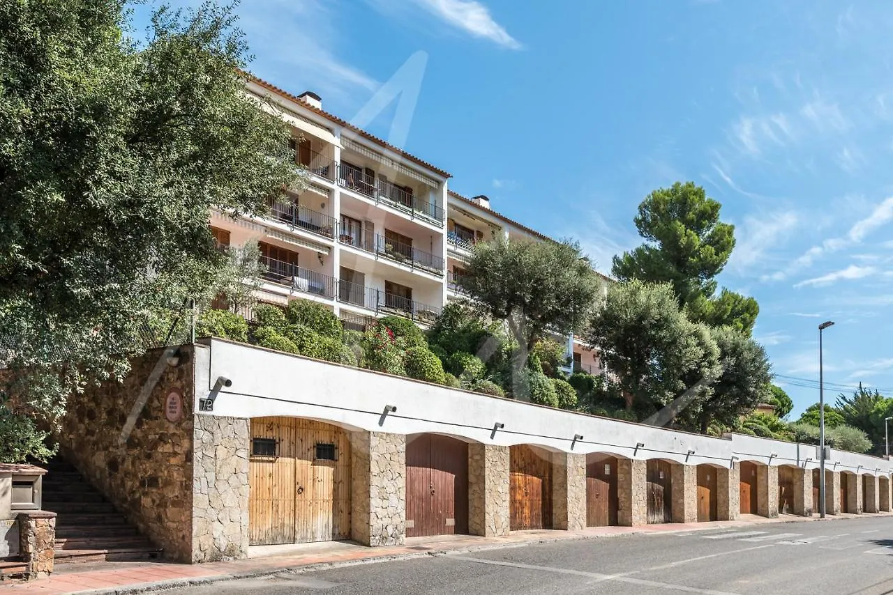 Antora Mima By Seamount Rentals Palafrugell Spain
